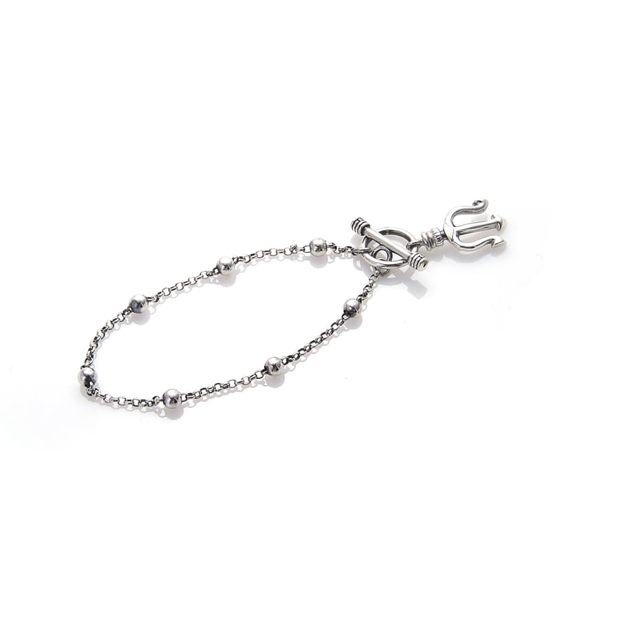 C020 : Trident front buckle bracelet